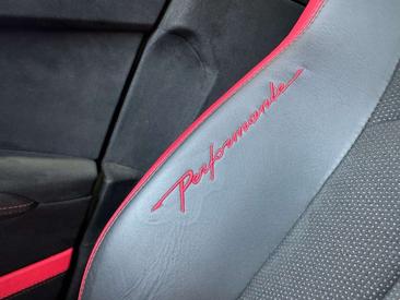 Lamborghini Urus Performante — photo 39