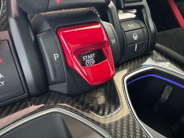 Lamborghini Urus Performante — photo 46