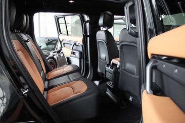 Land Rover Defender 110 D300 X-DYNAMIC AHK/PANO/MATRIX/22" Noir — photo 18