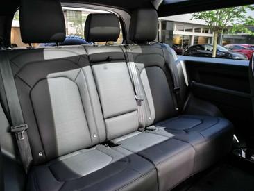 Land Rover Defender 90 D250 3.0 X-Dynamic SE AHK LM LUFT — photo 5