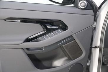 Land Rover Range Rover Evoque 2.0d S — photo 12