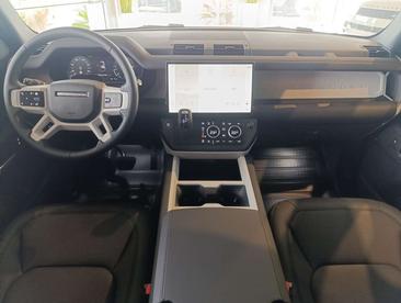 Land Rover Defender 110 X-Dynamic SE 3.0d Mhev 200cv — photo 8
