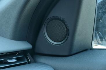 Land Rover Discovery Sport D200 Dynamic SE AWD Auto — photo 12