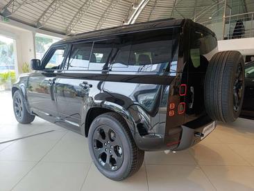 Land Rover Defender 110 X-Dynamic SE 3.0d Mhev 200cv — photo 10