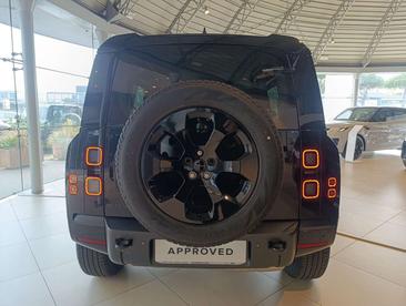 Land Rover Defender 110 X-Dynamic SE 3.0d Mhev 200cv — photo 14