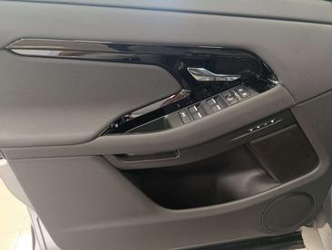 Land Rover Range Rover Evoque 2.0d I4 Mhev 163cv Dynamic SE Awd — photo 16