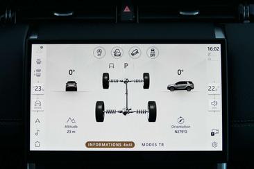 Land Rover Discovery Sport D200 Dynamic SE AWD Auto — photo 24