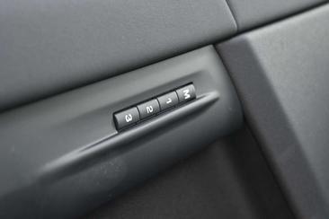 Land Rover Range Rover Evoque P270e PHEV AWD S — photo 19