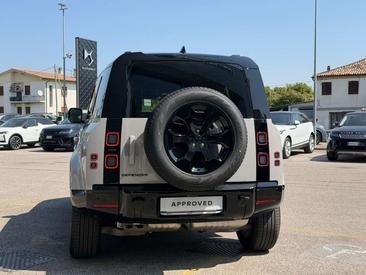 Land Rover Defender 110 X-Dynamic SE 3.0 D200 — photo 3