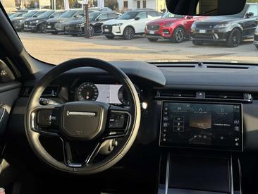 Land Rover Range Rover Velar D204 Dynamic SE Black Pack Noir — photo 5