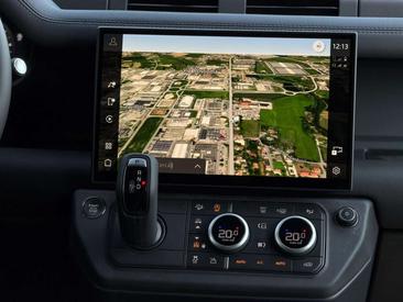 Land Rover Defender 110 X-Dynamic SE 3.0 D200 — photo 8