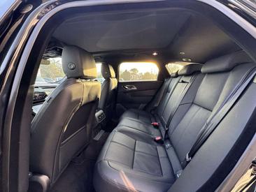 Land Rover Range Rover Velar D204 Dynamic SE Black Pack Noir — photo 7