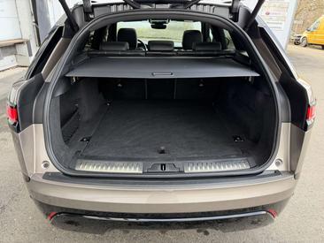 Land Rover Range Rover Velar D200 R-Dynamic SE Black Pano — photo 28