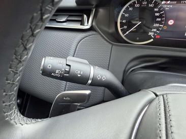 Land Rover Range Rover Velar D200 R-Dynamic SE Black Pano — photo 35