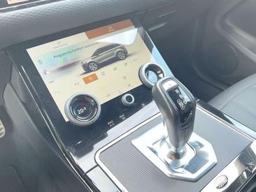 Land Rover Range Rover Evoque 2.0 P249 MHEV Auto R-Dynamic S — photo 12