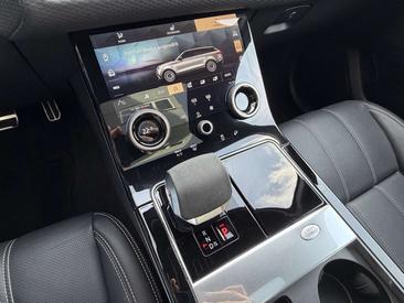 Land Rover Range Rover Velar D200 R-Dynamic SE Black Pano — photo 40