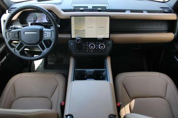 Land Rover Defender 110 P300e X-Dynamic HSE | Satin | Caraway | Trekha Gris — photo 19