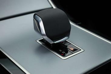 Land Rover Range Rover Evoque S 1.5 P300e PHEV AWD — photo 8