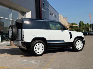Land Rover Defender 90 County Edition D200 AWD Auto — photo 4