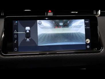 Land Rover Range Rover Evoque P300e R-Dynamic S — photo 24
