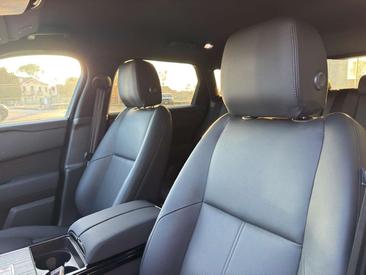 Land Rover Range Rover Velar D204 Mild Hybrid S — photo 9