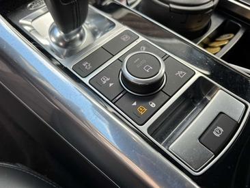 Land Rover Range Rover Sport HSE Dynamic Hybrid — photo 22
