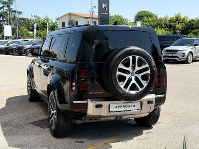Land Rover Defender 110 SE 3.0 D200 MHEV Auto