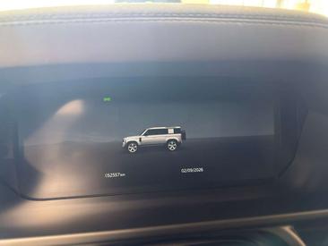 Land Rover Defender 110 D200 AWD Auto X-Dynamic SE — photo 7