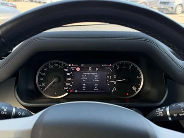 Land Rover Defender 110 SE 3.0 D200 MHEV Auto — photo 12