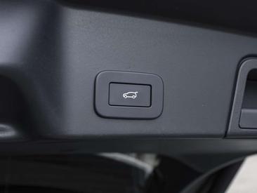 Land Rover Range Rover Evoque D200 R-Dynamic HSE AHK NAV — photo 9
