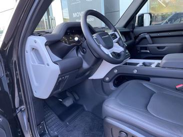 Land Rover Defender 110 3.0D L6 MHEV 350 AWD Aut. X-Dynamic HSE — photo 11