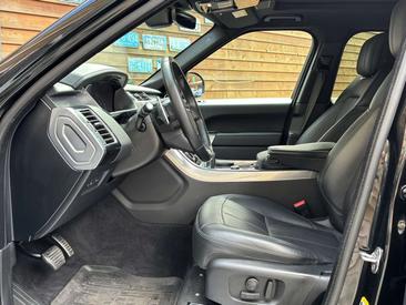 Land Rover Range Rover Sport Hybrid HSE Dynamic — photo 16