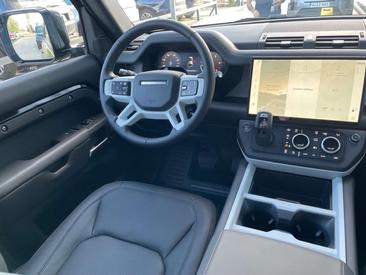 Land Rover Defender 110 3.0D L6 MHEV 350 AWD Aut. X-Dynamic HSE — photo 22