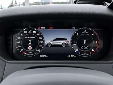 Land Rover Range Rover Velar R-Dynamic S Panorama 360° Kamera Leder Noir — photo 8