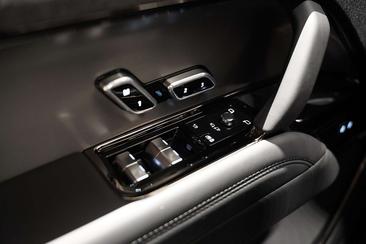 Land Rover Range Rover Sport Dynamic HSE Aut. P460e PHEV AWD — photo 24