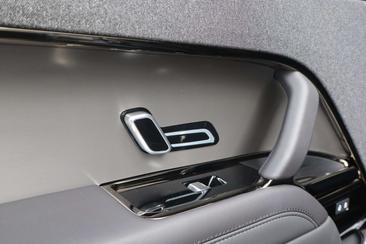 Land Rover Range Rover Sport 3.0 P460 Dynamic SE Black/ Handling Package I Meri Noir — photo 16