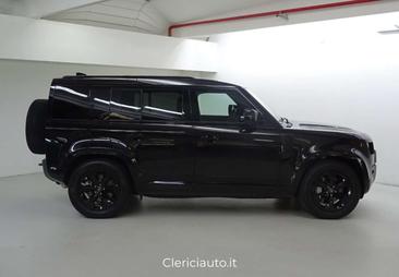 Land Rover Defender 110 X-Dynamic SE 2.0 Si4 PHEV 300 CV AWD Auto — photo 6