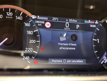 Land Rover Range Rover Evoque 2.0d I4 Mhev 163cv Auto SE Awd — photo 11