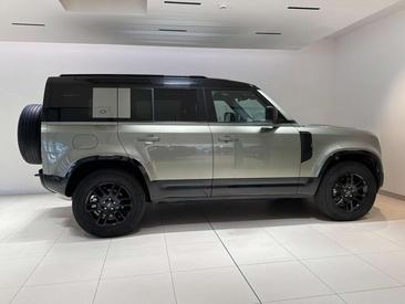 Land Rover Defender 110 X-Dynamic S Awd 3.0d I6 Mhev 200cv Auto — photo 7