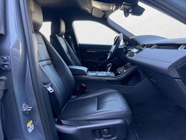 Land Rover Range Rover Evoque 2.0D I4 163 CV AWD Auto SE N1 — photo 3