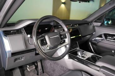 Land Rover Range Rover P550e Autobiography — photo 10