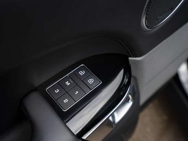 Land Rover Range Rover Sport HSE Dynamic Black D350 — photo 23