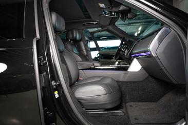 Land Rover Range Rover P550e Autobiography — photo 47