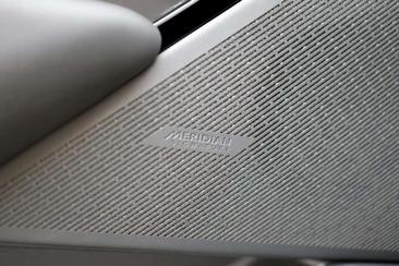 Land Rover Range Rover Velar Autobiography P400 V6 — photo 23