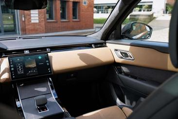 Land Rover Range Rover Velar Autobiography P400 V6 — photo 37