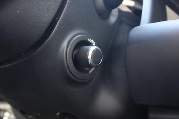 Land Rover Defender 110 X-Dynamic HSE P300e — photo 40