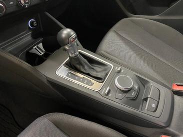 Audi Q2 1.4 TFSI S Tronic — photo 10