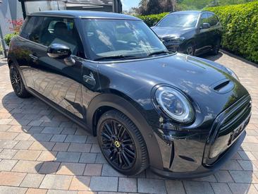 Mini Electric Cooper SE — photo 2