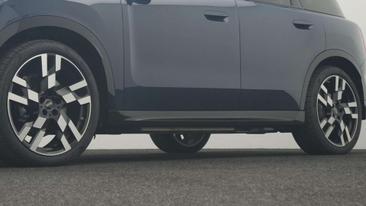 Mini Countryman JCW Cooper SE — photo 16