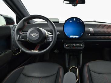 Mini Electric JCW Cooper SE — photo 14